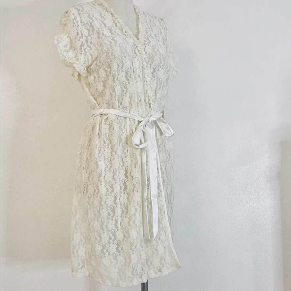 NWT Linea Donatella Lace Robe - Picture 4 of 13